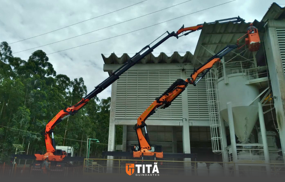 TITÃ GUINDASTES 